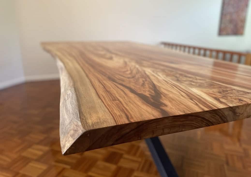 handmade-custom-live-edge-dining-table-view-3